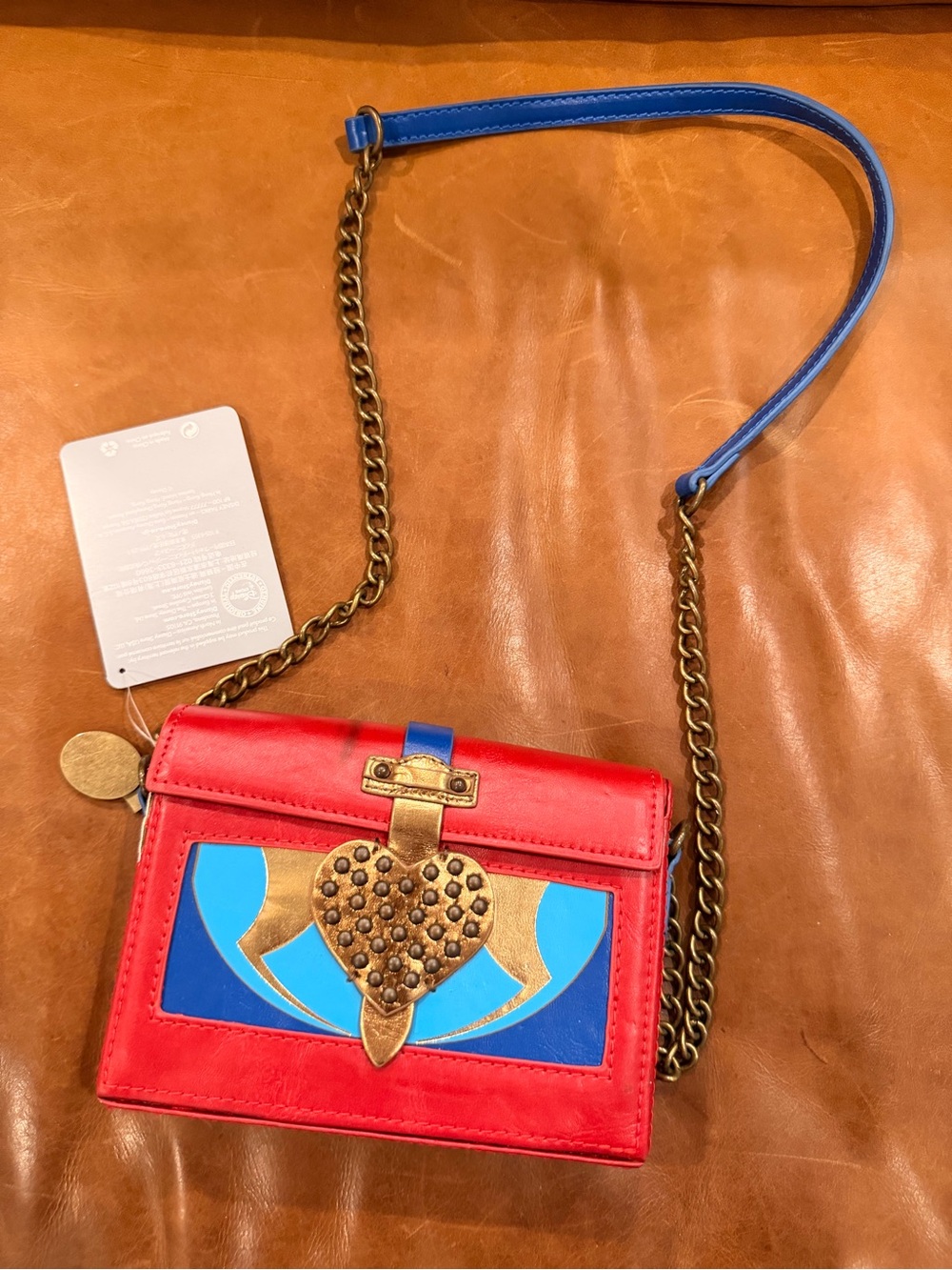 Descendants small bag (disney store)